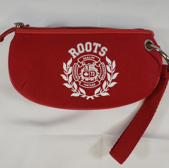 Roots canada wallet - Picture 2 of 5